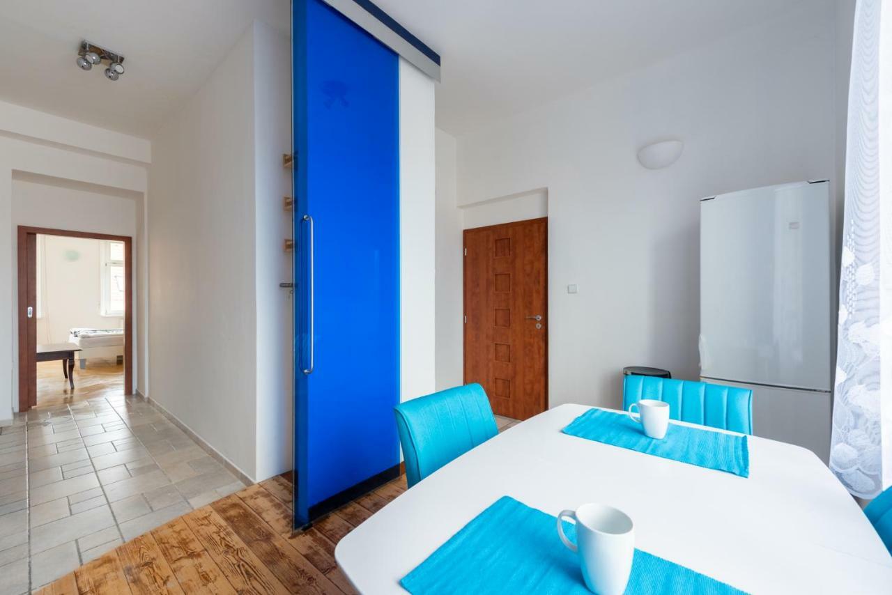 Bright Apartment Few Steps From Centre Prag Exteriör bild
